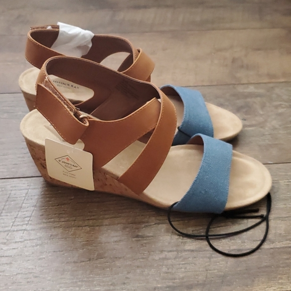 Brown and Denim wedge sandals size 9.5 W - Picture 2 of 8